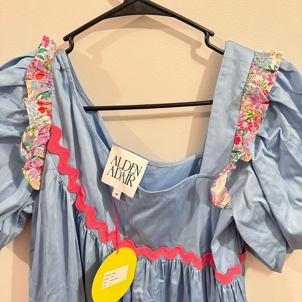 NWT Alden Adair Chandler Roller Skate Dress Size Medium - Picture 4 of 6